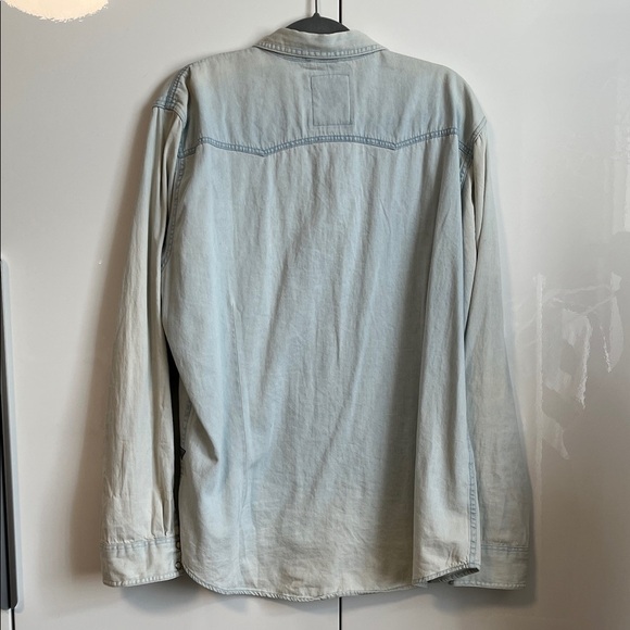 Guess Light Blue Denim Button-Up Cotton Shirt, Size XL - Picture 6 of 10